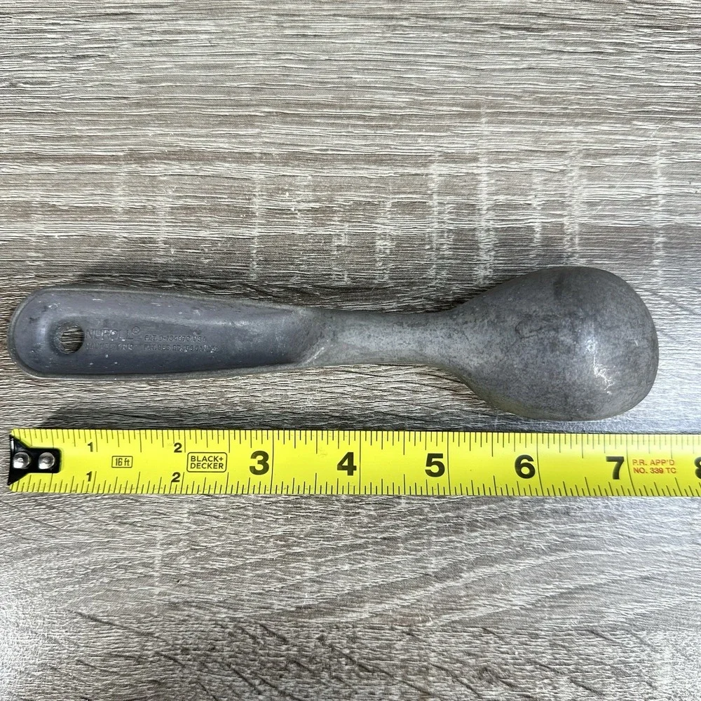 Vintage Aluminum Metal Ice Cream Scoop‎ Nuroll Maumee Ohio Antique